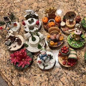 Yankee Candle Toppers Set of 14 Holiday Bundle